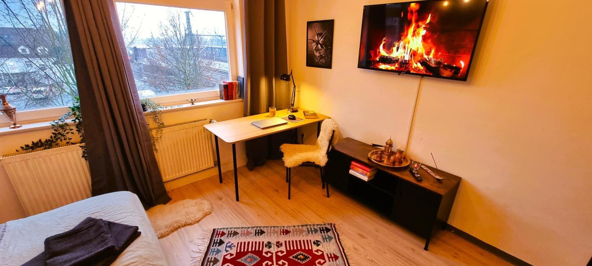 Nigella Apartment Direkt Am Hauptbahnhof Celle Fur 6 Personen Mit Kostenfreiem Parkplatz Voll Ausgestatteter Kuche Elite Standard Eksteriør bilde