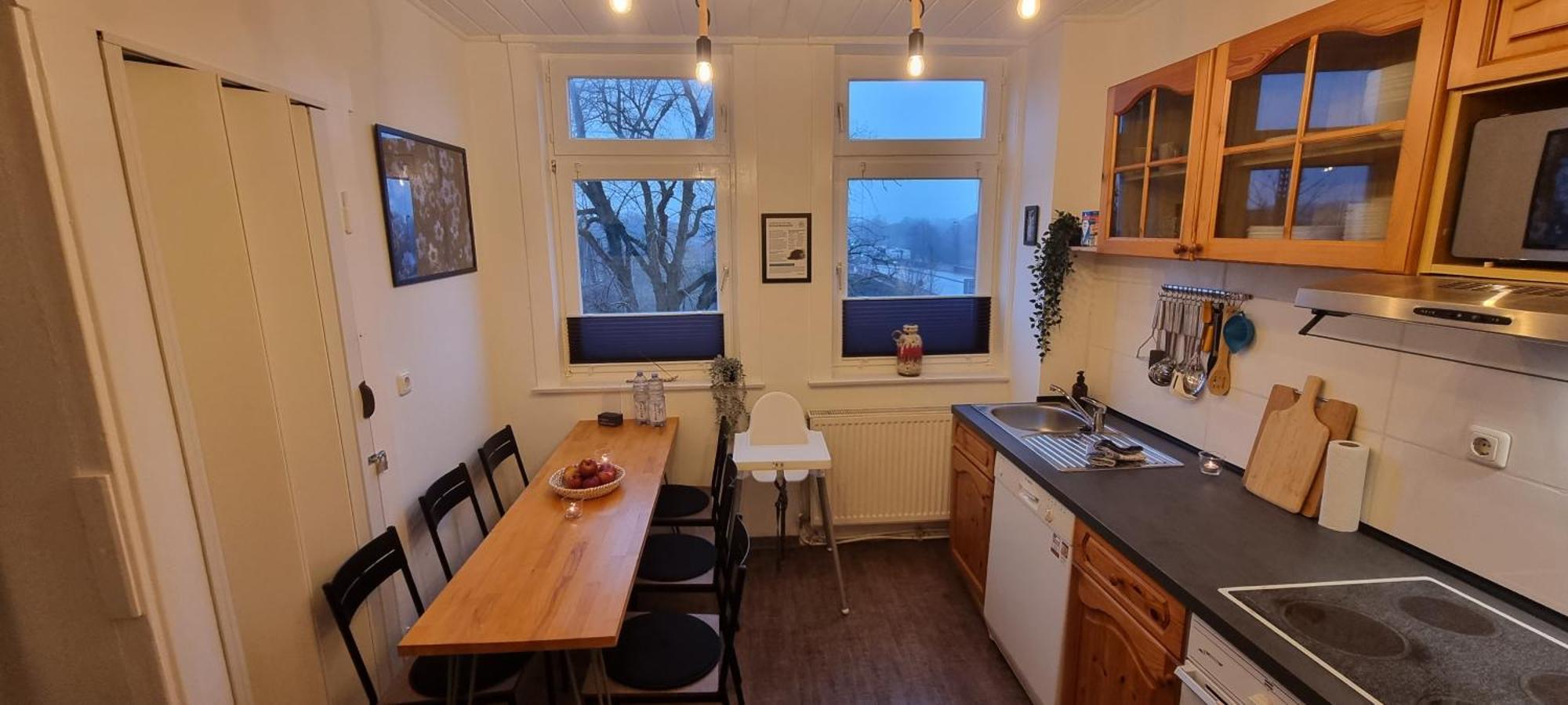 Nigella Apartment Direkt Am Hauptbahnhof Celle Fur 6 Personen Mit Kostenfreiem Parkplatz Voll Ausgestatteter Kuche Elite Standard Eksteriør bilde