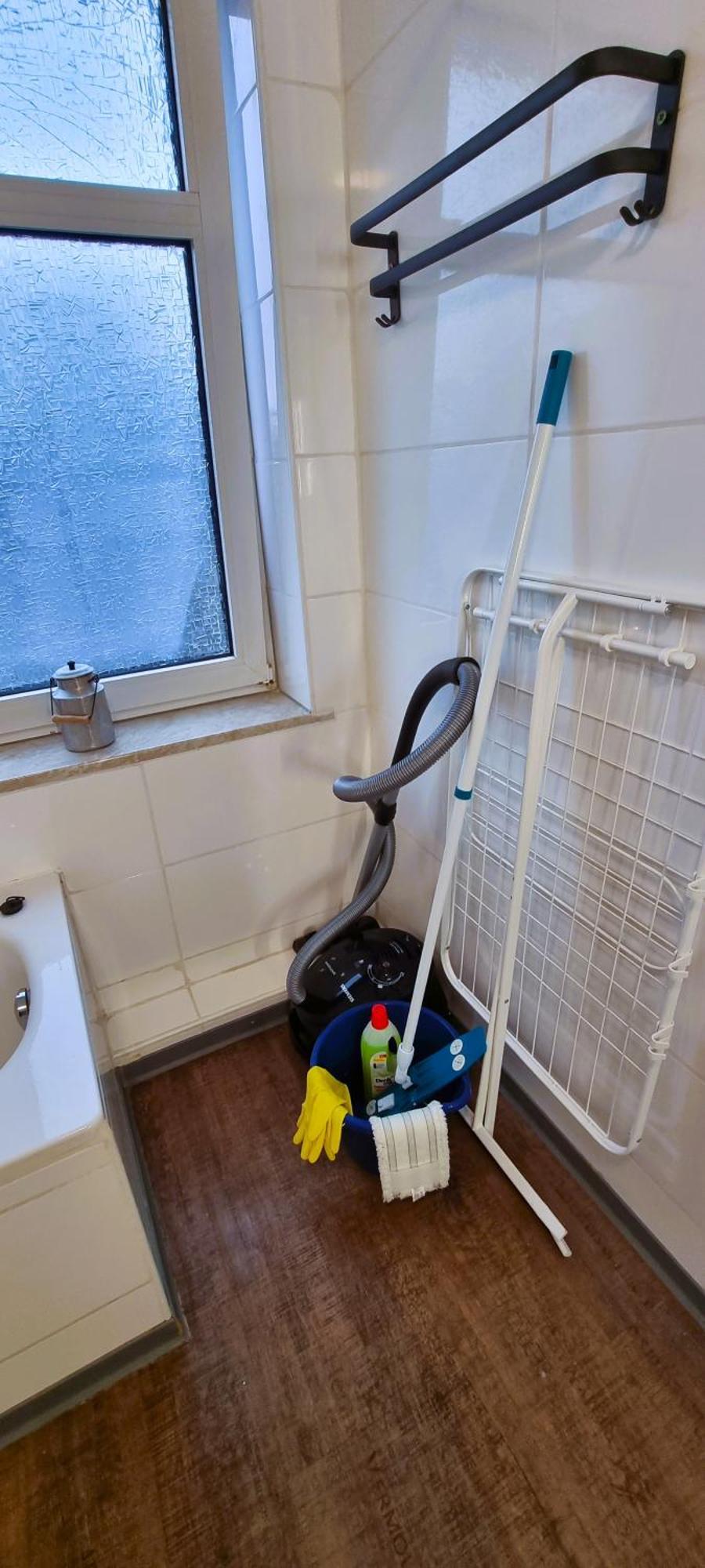 Nigella Apartment Direkt Am Hauptbahnhof Celle Fur 6 Personen Mit Kostenfreiem Parkplatz Voll Ausgestatteter Kuche Elite Standard Eksteriør bilde